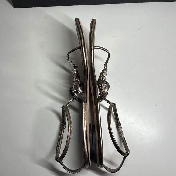 Gucci Gold Metallic Leather Crystal Embellished Thong Flat Sandals US 8.5 EU37.5 - Picture 13 of 16